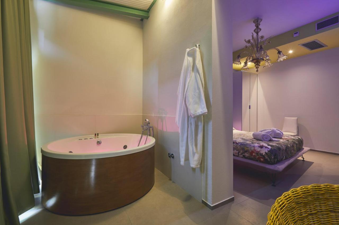 פורלי Le Stagioni Luxury Suite מראה חיצוני תמונה